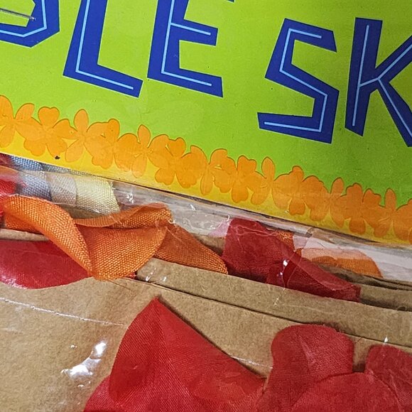 Amscan Party City Luau 10ft One Piece Tissue Hawaiian Multi Flower Table Skirt - Picture 16 of 16